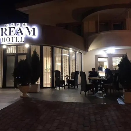 Dream ستارا زاغورا