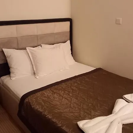 Hotel Dream *