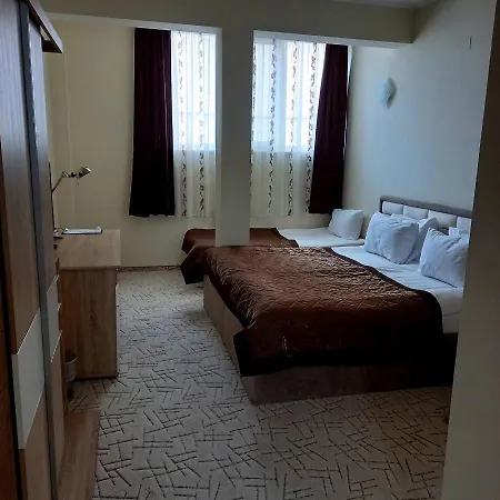 Dream Hotel